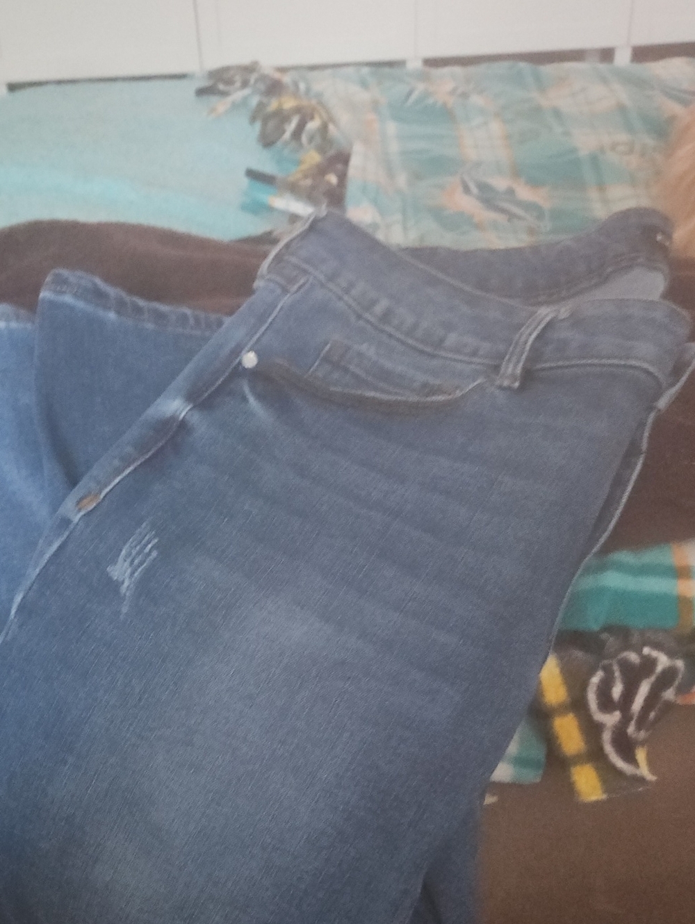 bebe Skinny Jeans in Dark Blue Denim